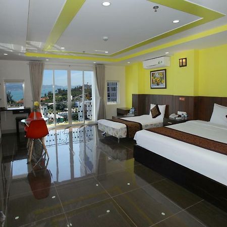 Melyna Hotel Nha Trang Esterno foto