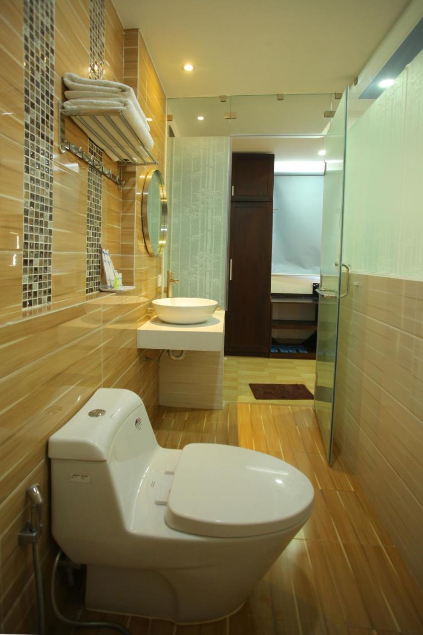 Melyna Hotel Nha Trang Esterno foto