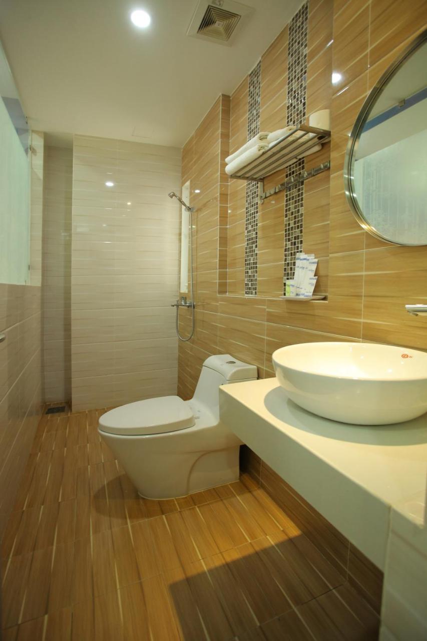 Melyna Hotel Nha Trang Esterno foto